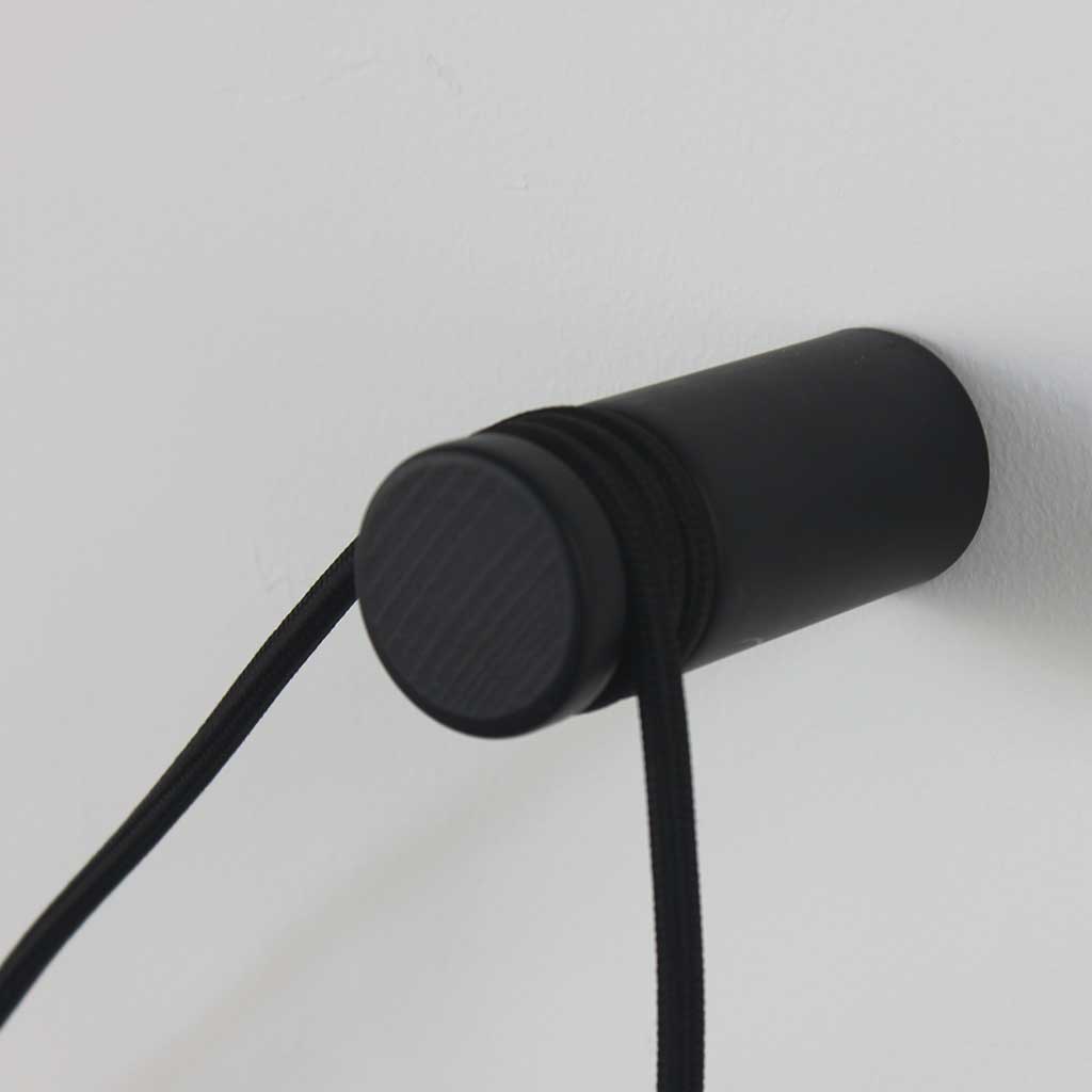 PureLumina - Wall / Ceiling mounted with plug and switch