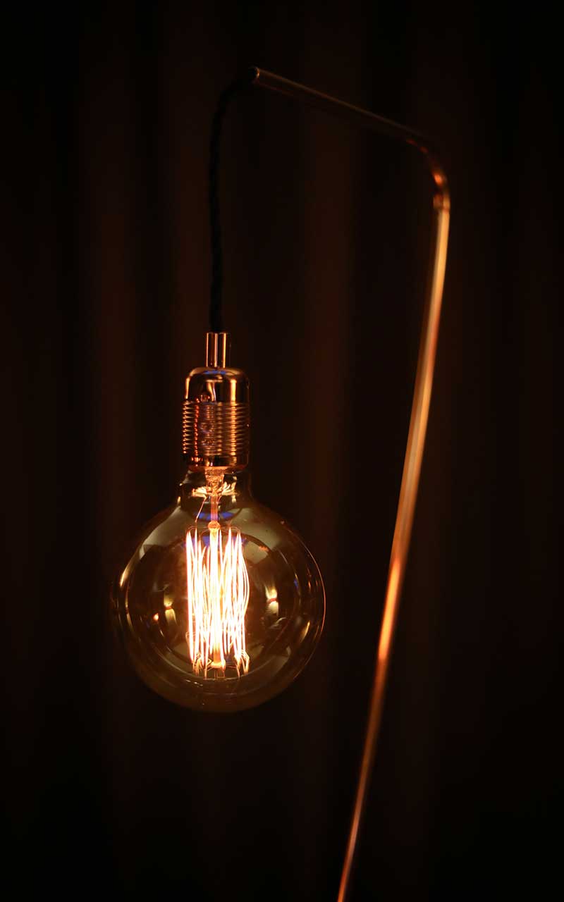 straight-incandescent-light-bulb-in-a-copper-lamp-by-kopper-kreation-made-in-dublin-ireland